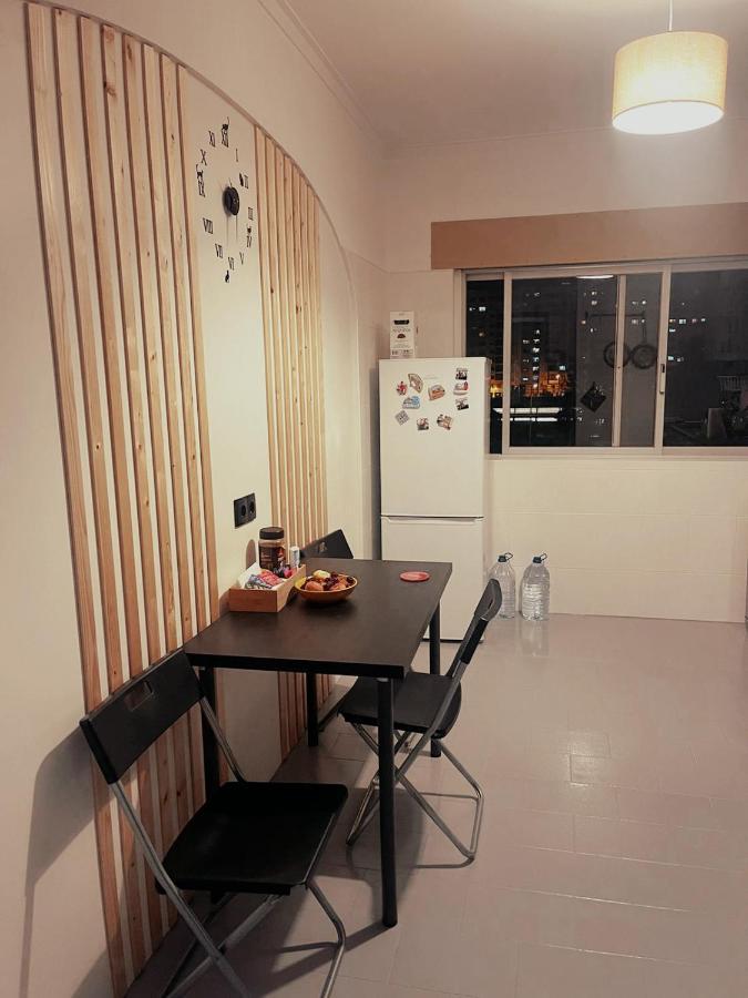Rooms 10 Mins Walk From Train Station! Agualva-Cacem Exteriér fotografie